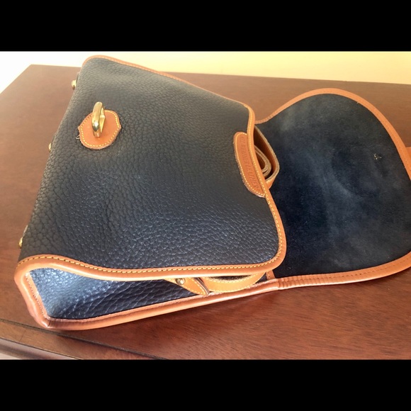 Vintage Dooney & Bourke Navy Blue Essex Bag - Picture 7 of 16